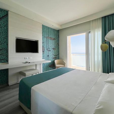 Hotel Rex Ливорно Екстериор снимка