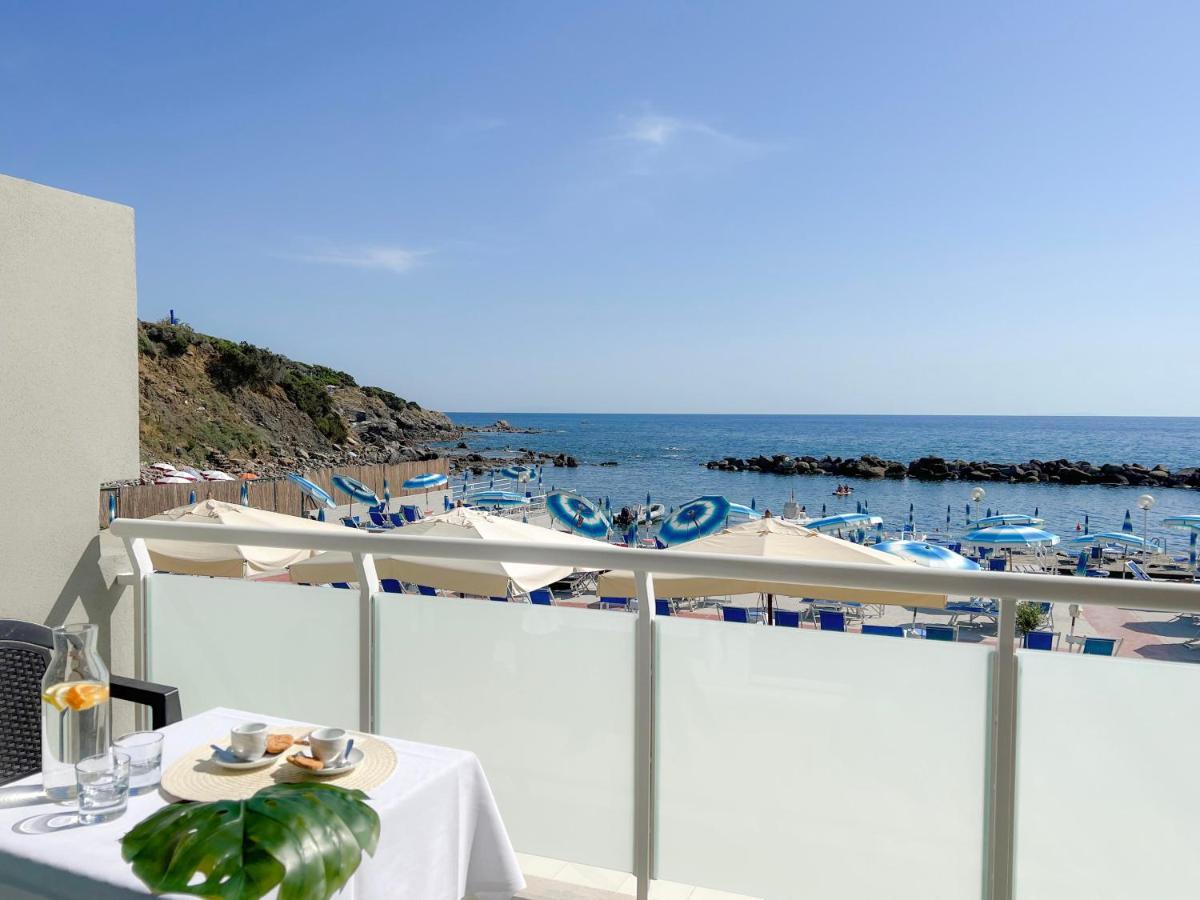 Hotel Rex Ливорно Екстериор снимка