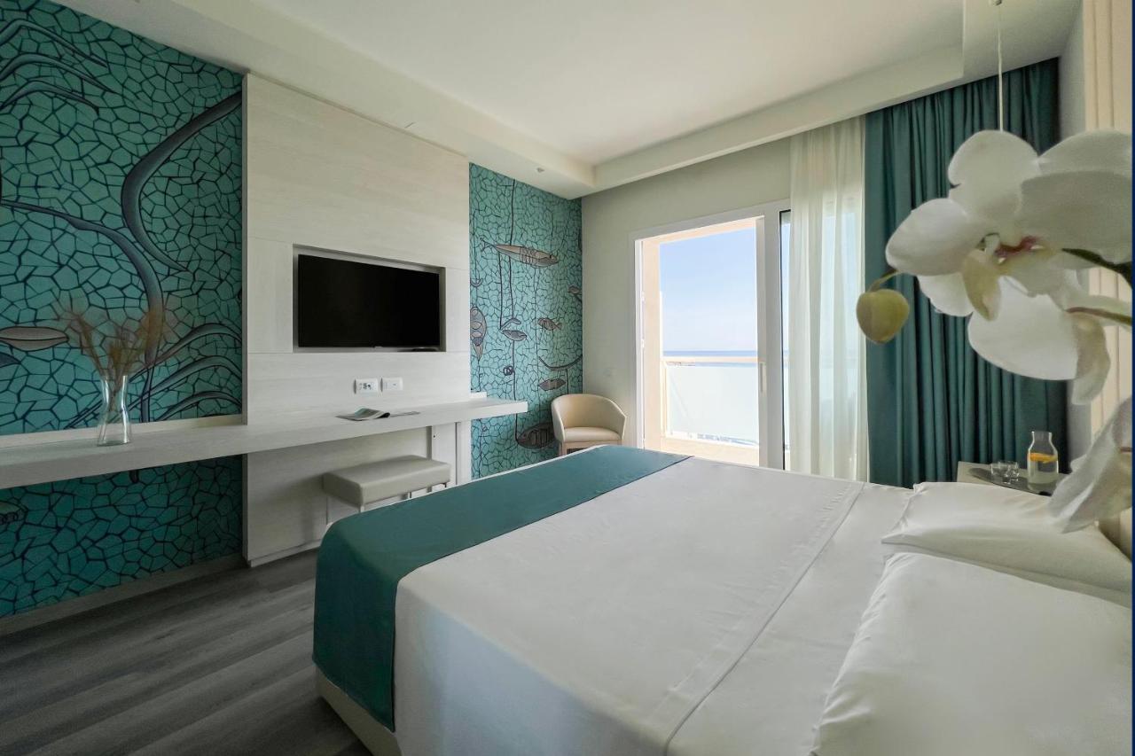 Hotel Rex Ливорно Екстериор снимка