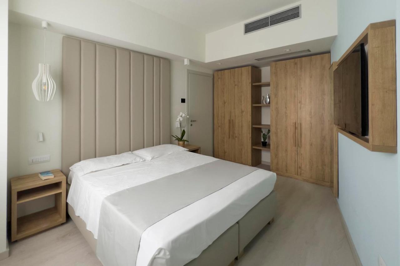 Hotel Rex Ливорно Екстериор снимка