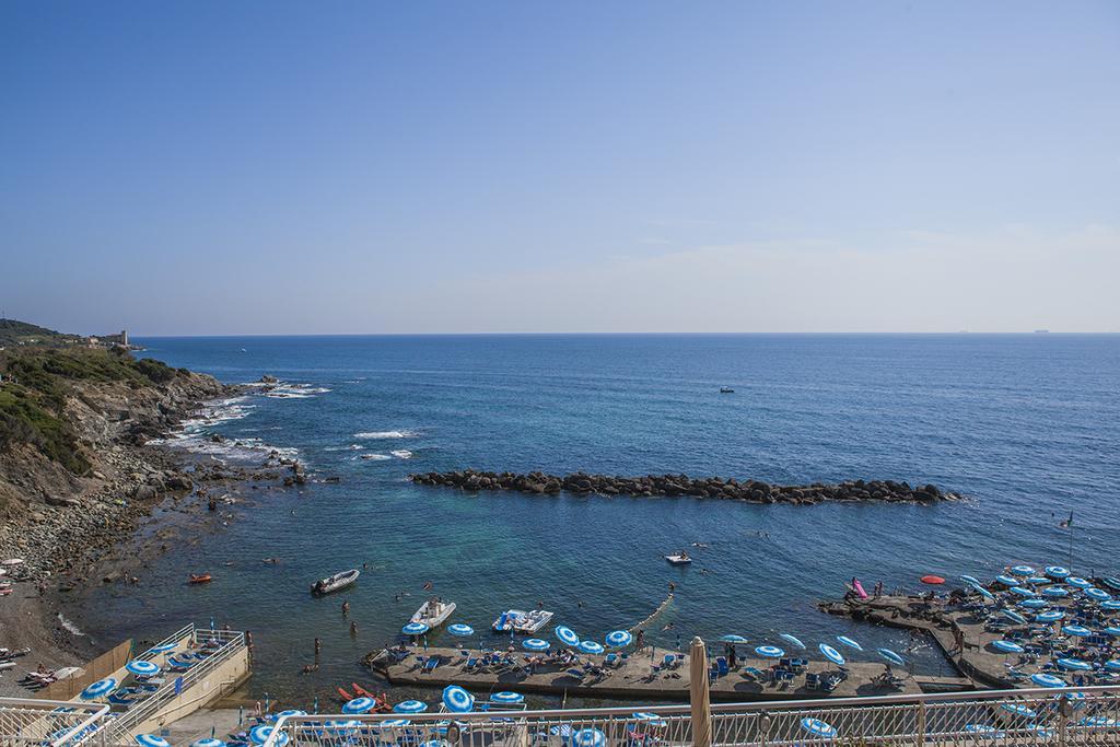 Hotel Rex Ливорно Екстериор снимка