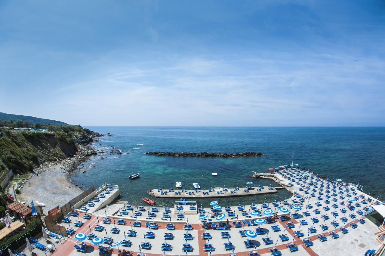 Hotel Rex Ливорно Екстериор снимка